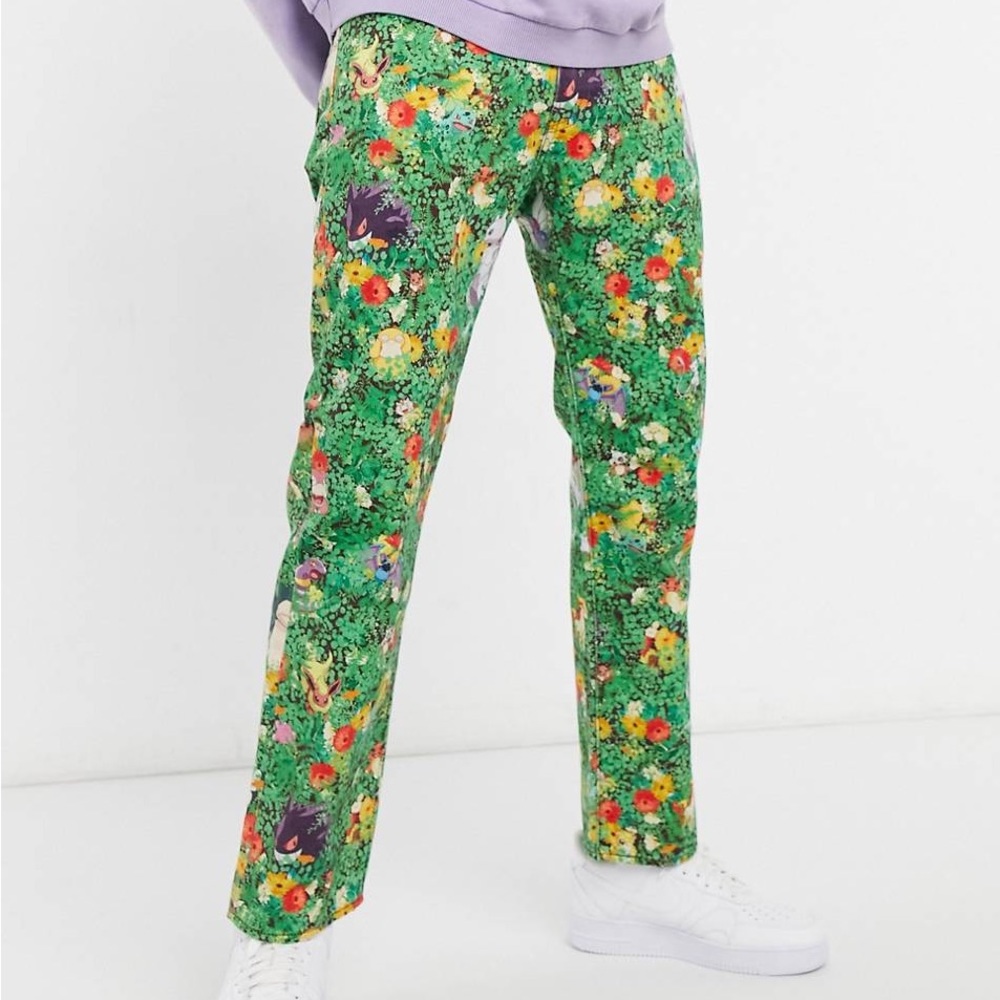 🔥POKéMON LEVI STRAUSS JEANS🔥 - Picture 15 of 15